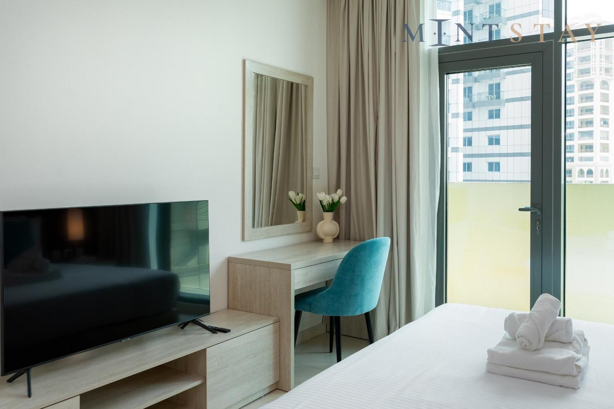 Seven Palm, Palm Jumeirah - Mint Stay Dubai Bagian luar foto